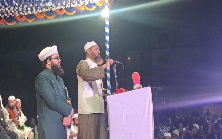 ১১ দলীয় ঐক্যের লক্ষ্য দেশের মানুষের অধিকার রক্ষা: মামুনুল হক